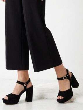 Karl Lagerfeld Paris debby Strappy black velvet chunky heels Shoes size 8 M